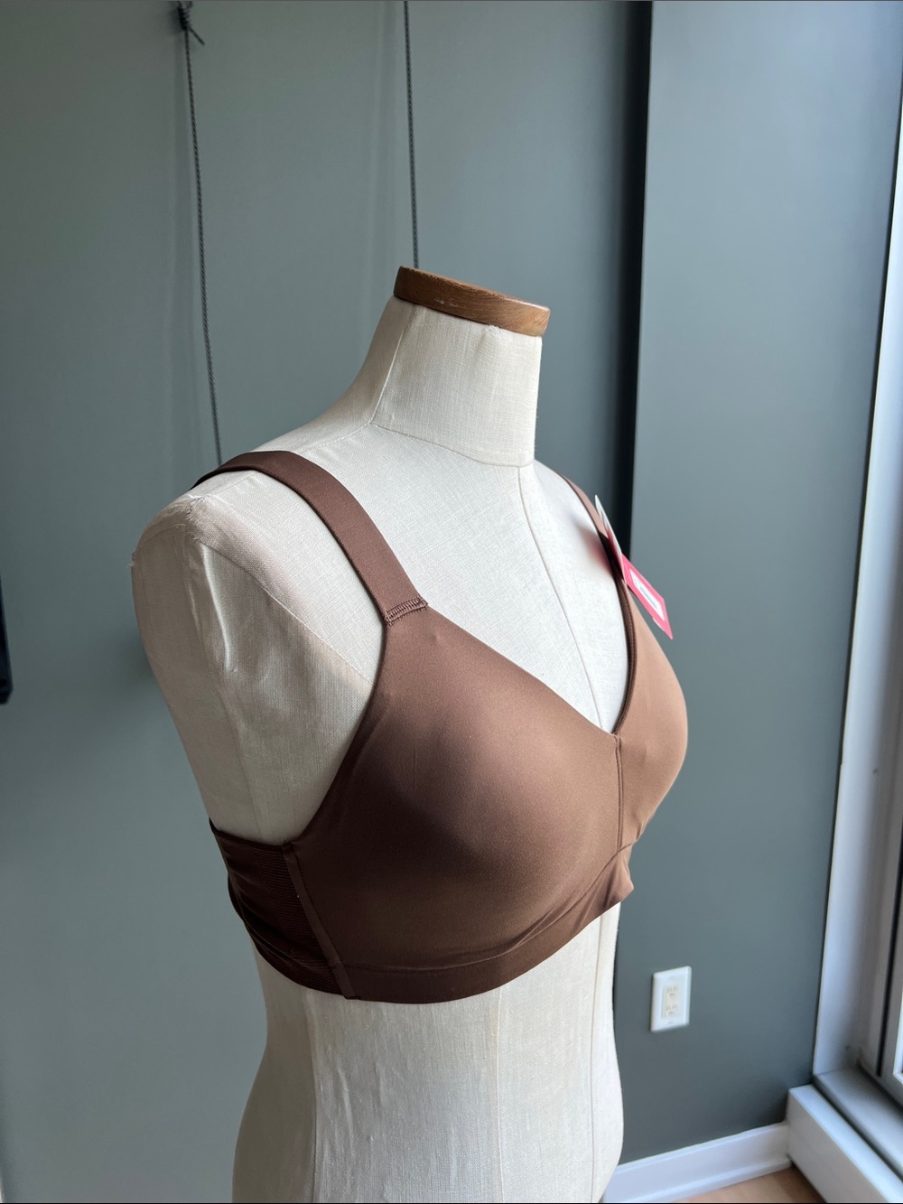 New SPANX Lightly Lined Bralette Size XL (Chestnut Brown) - Picture 2 of 5